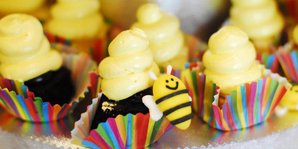 Bumblebee Birthday Party via Happy Hands Project